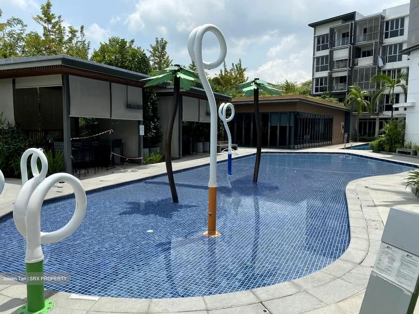 euHabitat (D14), Terrace #536335251